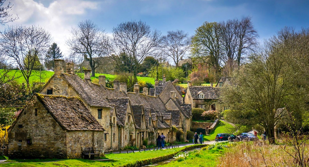 exploring-londons-villages