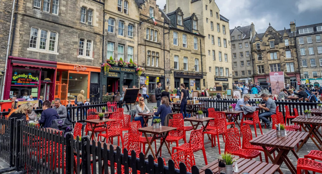 restaurants-to-visit-in-edinburgh-scotland