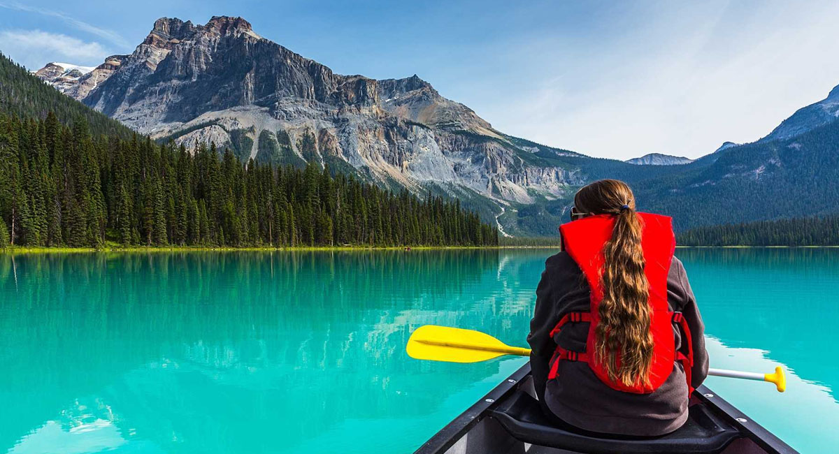 top-5-places-to-see-wildlife-in-canada